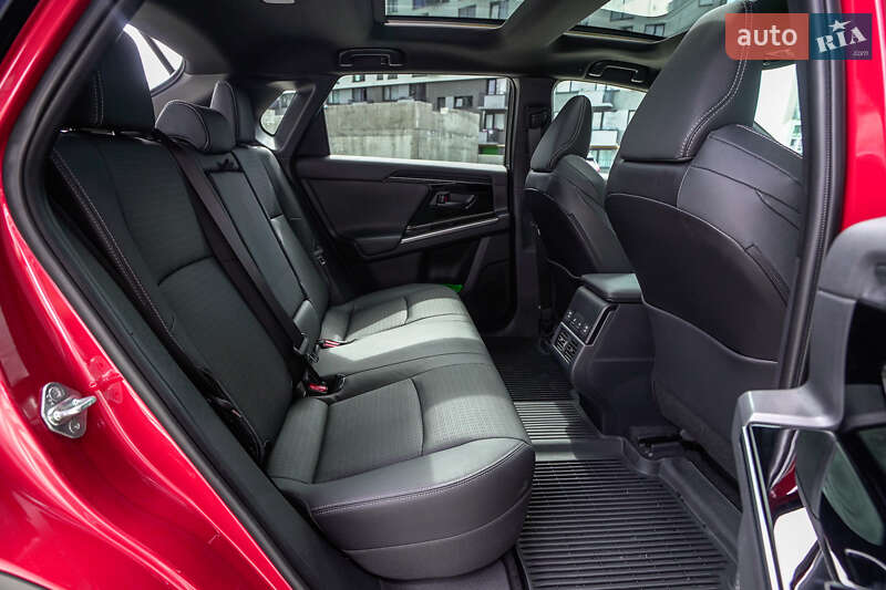 Внедорожник / Кроссовер Toyota bZ4X 2023 в Львове