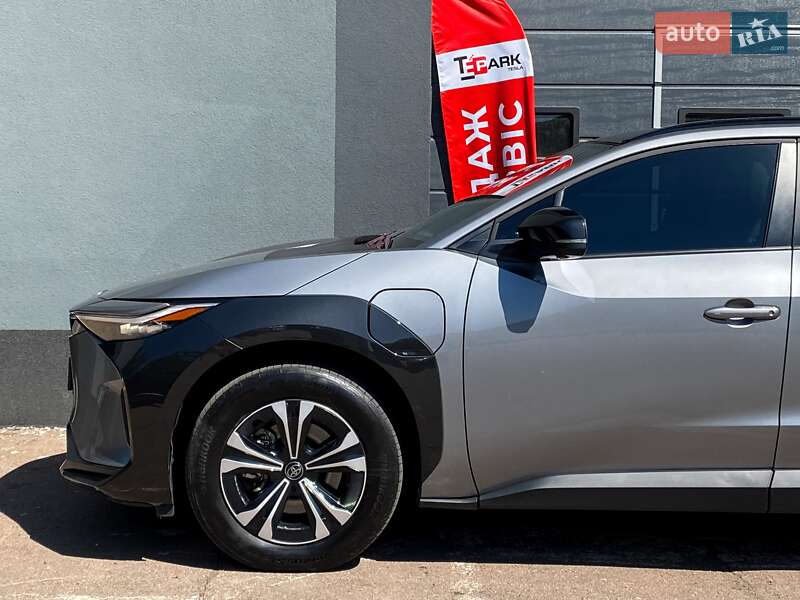 Внедорожник / Кроссовер Toyota bZ4X 2022 в Киеве фото 5 Внедорожник / Кроссовер Toyota bZ4X 2022 в Киеве