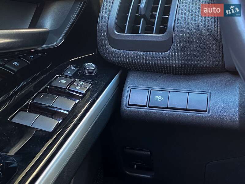 Внедорожник / Кроссовер Toyota bZ4X 2022 в Киеве фото 20 Внедорожник / Кроссовер Toyota bZ4X 2022 в Киеве