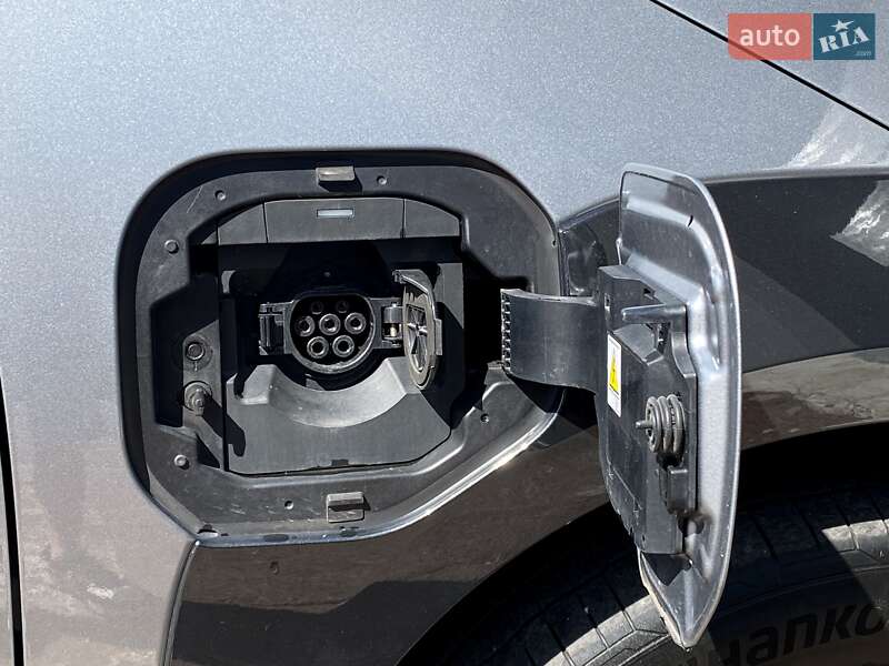 Внедорожник / Кроссовер Toyota bZ4X 2022 в Киеве фото 28 Внедорожник / Кроссовер Toyota bZ4X 2022 в Киеве