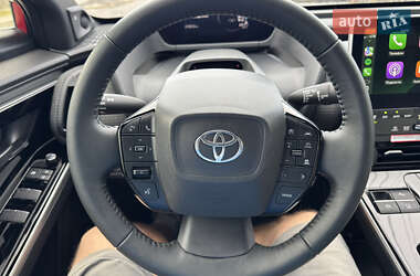 Внедорожник / Кроссовер Toyota bZ4X 2024 в 
