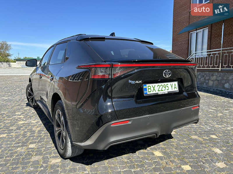 Внедорожник / Кроссовер Toyota bZ4X 2022 в Дунаевцах фото 5 Внедорожник / Кроссовер Toyota bZ4X 2022 в Дунаевцах
