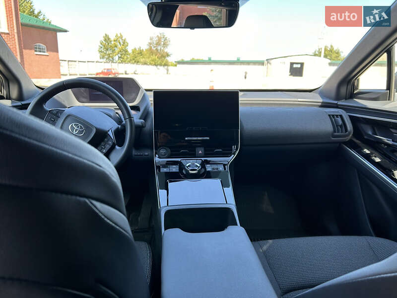 Внедорожник / Кроссовер Toyota bZ4X 2022 в Дунаевцах фото 24 Внедорожник / Кроссовер Toyota bZ4X 2022 в Дунаевцах