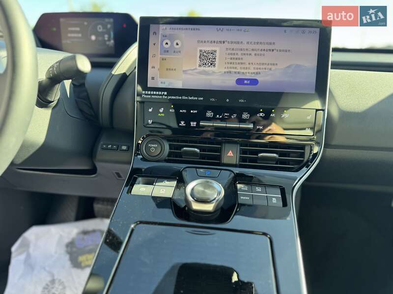 Внедорожник / Кроссовер Toyota bZ4X 2025 в Киеве фото 15 Внедорожник / Кроссовер Toyota bZ4X 2025 в Киеве