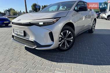 Toyota bZ4X 2025