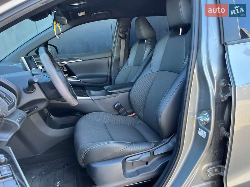 Внедорожник / Кроссовер Toyota bZ4X 2023 в Киеве
