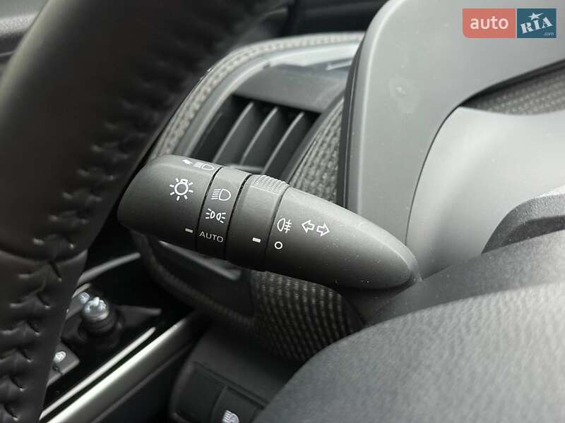 Внедорожник / Кроссовер Toyota bZ4X 2022 в Ровно