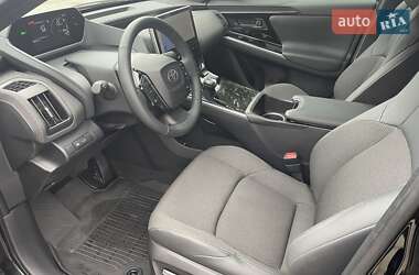 Позашляховик / Кросовер Toyota bZ4X 2024 в 