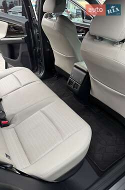 Позашляховик / Кросовер Toyota bZ4X 2023 в 