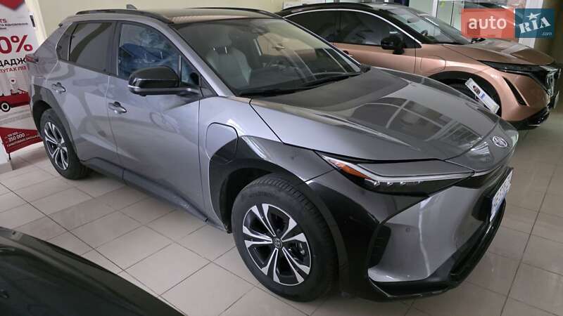 Внедорожник / Кроссовер Toyota bZ4X 2023 в Днепре