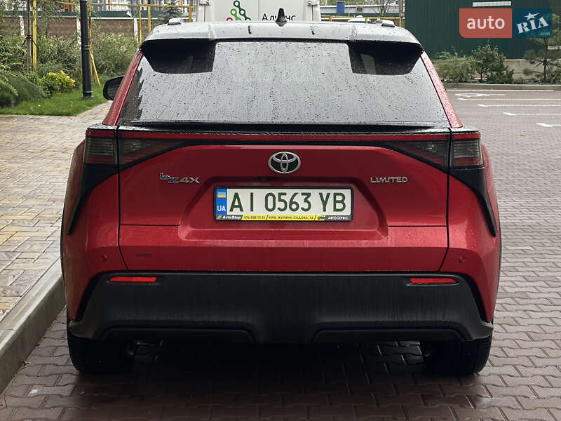 Позашляховик / Кросовер Toyota bZ4X 2023 в Києві