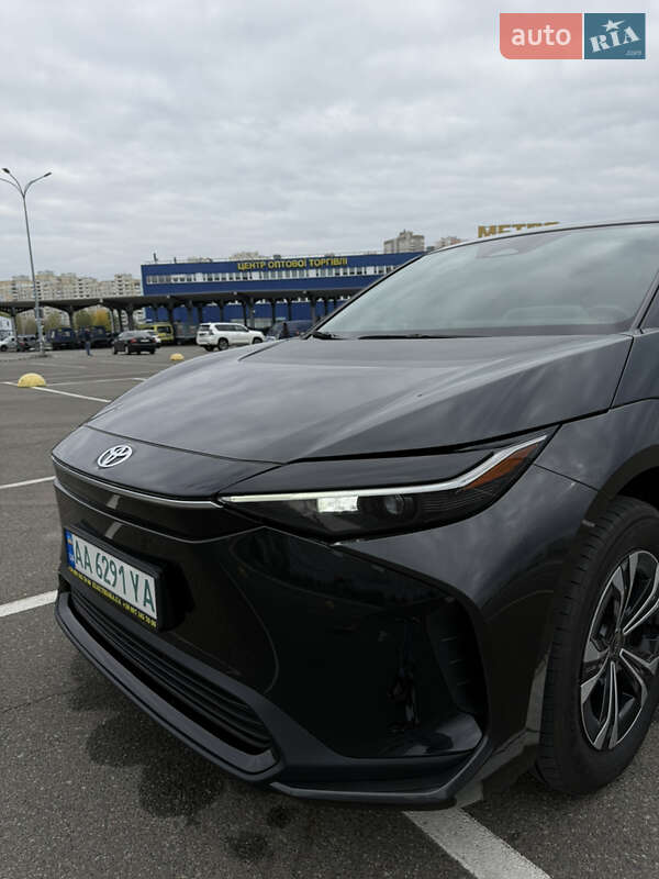 Позашляховик / Кросовер Toyota bZ4X 2022 в Києві фото 26 Позашляховик / Кросовер Toyota bZ4X 2022 в Києві
