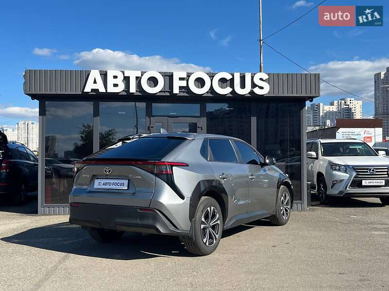 Позашляховик / Кросовер Toyota bZ4X 2023 в Києві фото 8 Позашляховик / Кросовер Toyota bZ4X 2023 в Києві