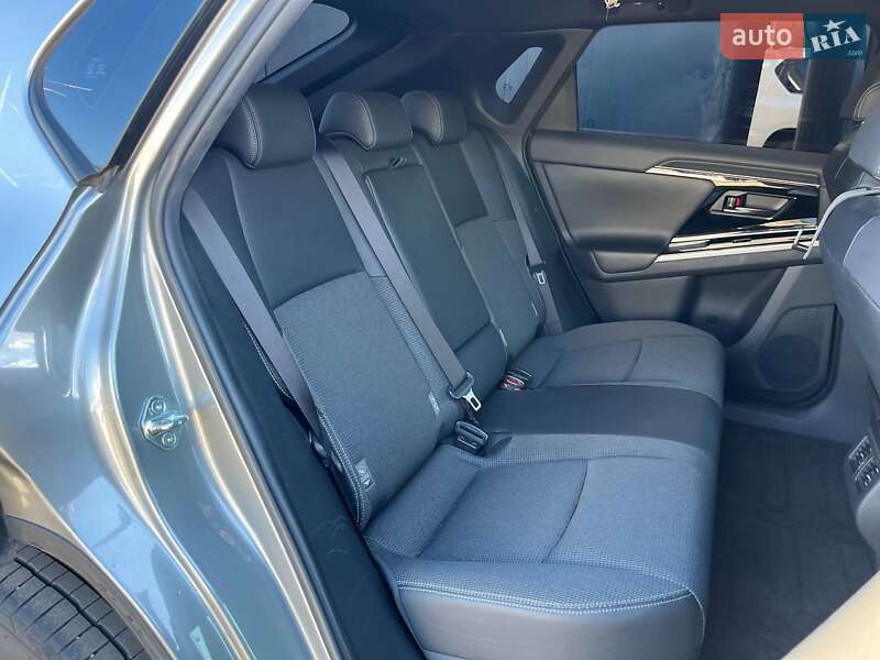 Позашляховик / Кросовер Toyota bZ4X 2023 в Києві фото 11 Позашляховик / Кросовер Toyota bZ4X 2023 в Києві