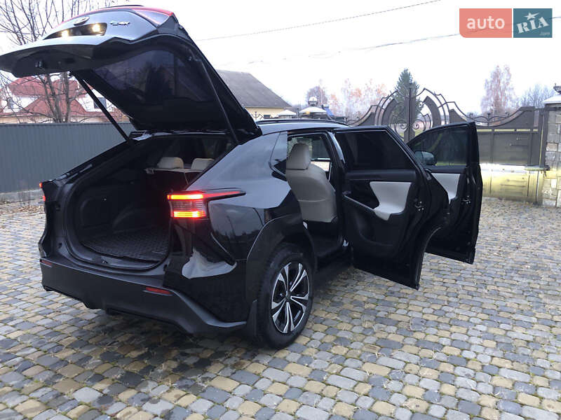 Позашляховик / Кросовер Toyota bZ4X 2022 в Косові фото 11 Позашляховик / Кросовер Toyota bZ4X 2022 в Косові