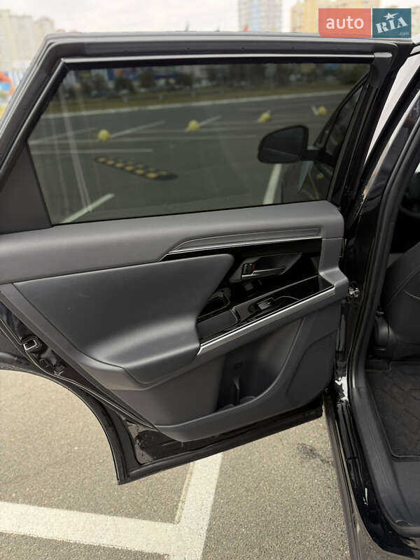 Позашляховик / Кросовер Toyota bZ4X 2022 в Києві фото 24 Позашляховик / Кросовер Toyota bZ4X 2022 в Києві