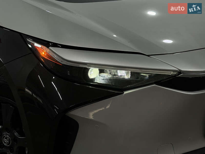 Внедорожник / Кроссовер Toyota bZ4X 2023 в Одессе