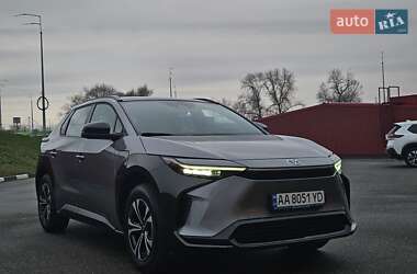 Внедорожник / Кроссовер Toyota bZ4X 2022 в Киеве