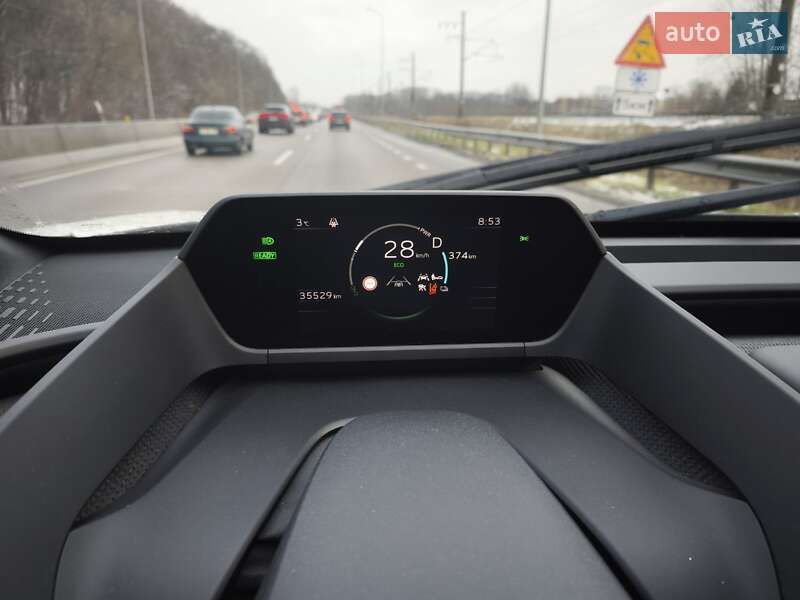 Внедорожник / Кроссовер Toyota bZ4X 2022 в Киеве