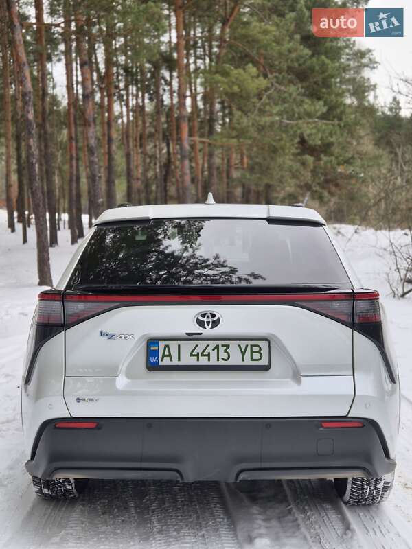 Позашляховик / Кросовер Toyota bZ4X 2024 в Києві