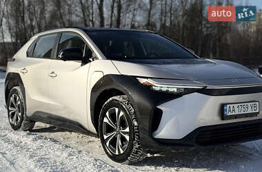 Позашляховик / Кросовер Toyota bZ4X 2023 в Києві