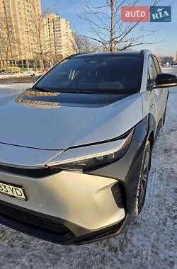 Позашляховик / Кросовер Toyota bZ4X 2024 в Києві
