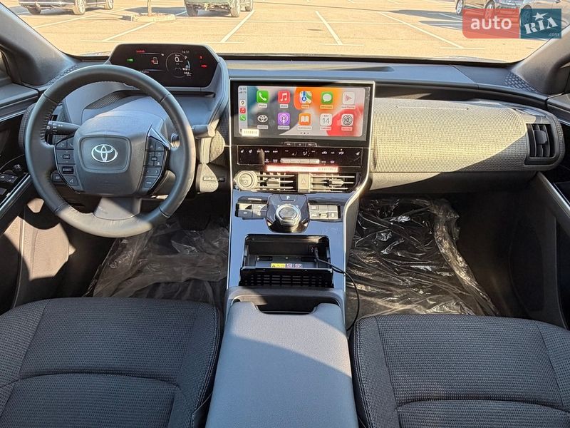 Внедорожник / Кроссовер Toyota bZ4X 2024 в Киеве