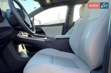 Внедорожник / Кроссовер Toyota bZ4X 2022 в Харькове