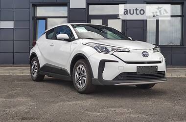 Toyota C-HR EV 2022