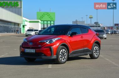 Внедорожник / Кроссовер Toyota C-HR EV 2020 в Киеве
