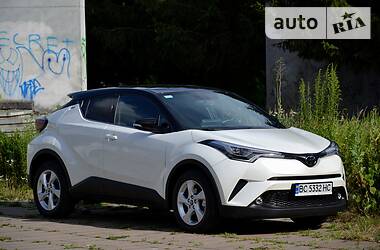 Внедорожник / Кроссовер Toyota C-HR 2018 в Житомире