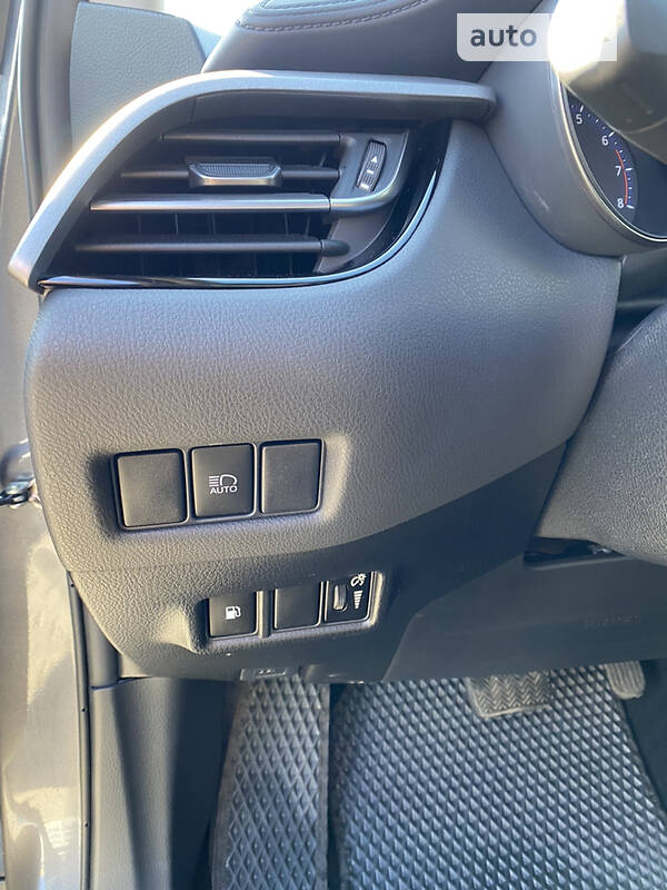 Позашляховик / Кросовер Toyota C-HR 2021 в Хмельницькому фото 28 Позашляховик / Кросовер Toyota C-HR 2021 в Хмельницькому