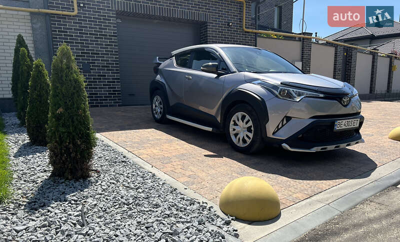 Toyota C-HR 2019