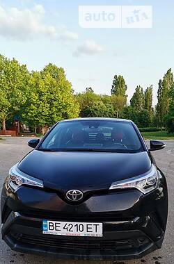 Toyota C-HR 2017 Toyota C-HR 2017