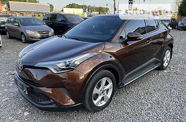 Хэтчбек Toyota C-HR 2018 в Виннице