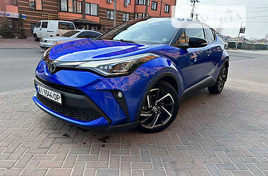 Позашляховик / Кросовер Toyota C-HR 2020 в Києві