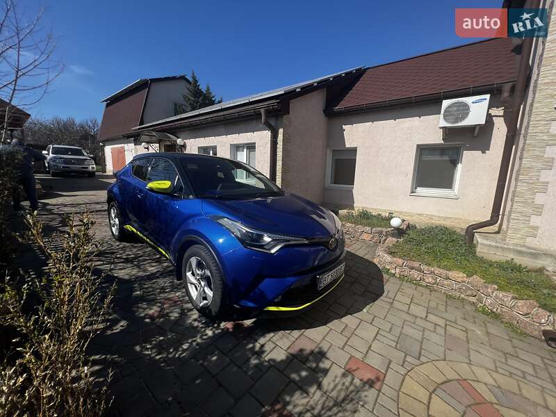 Toyota C-HR 2019