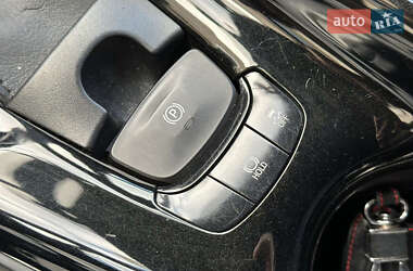 Внедорожник / Кроссовер Toyota C-HR 2016 в Горишних Плавнях