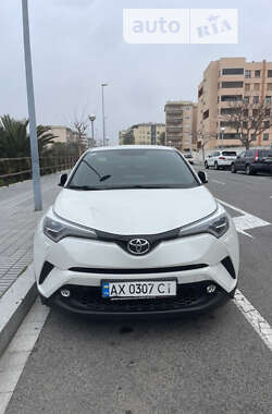 Toyota C-HR 2016