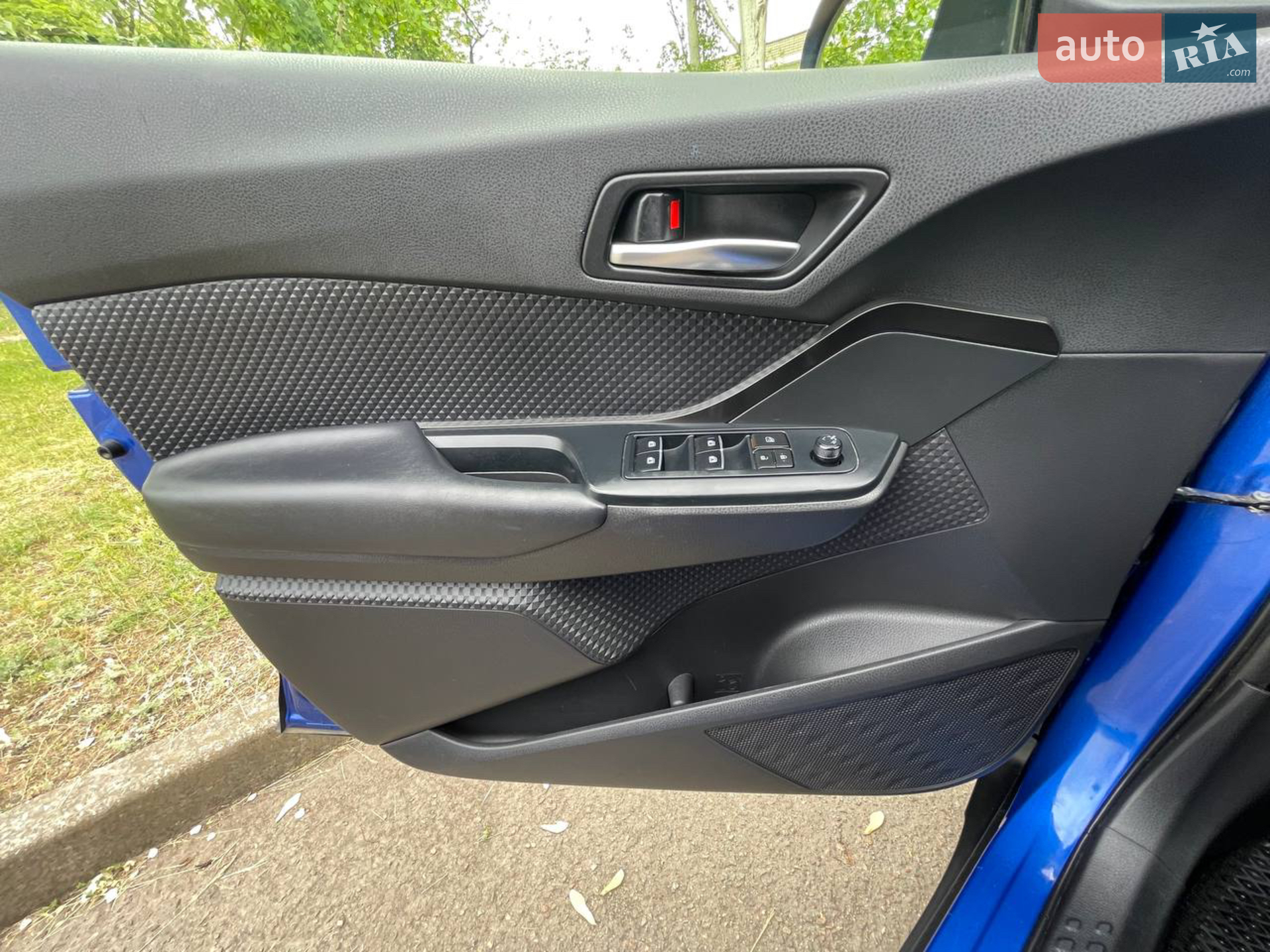 2018 Toyota C-HR - мініатюра 29