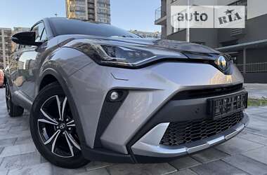 Позашляховик / Кросовер Toyota C-HR 2021 в Києві