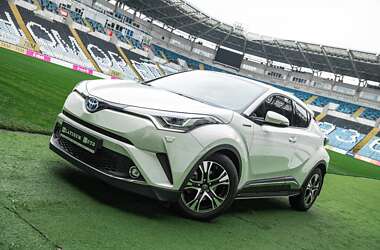 Позашляховик / Кросовер Toyota C-HR 2018 в Одесі