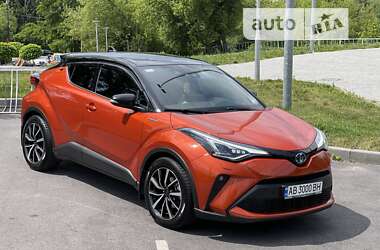 Внедорожник / Кроссовер Toyota C-HR 2019 в Виннице