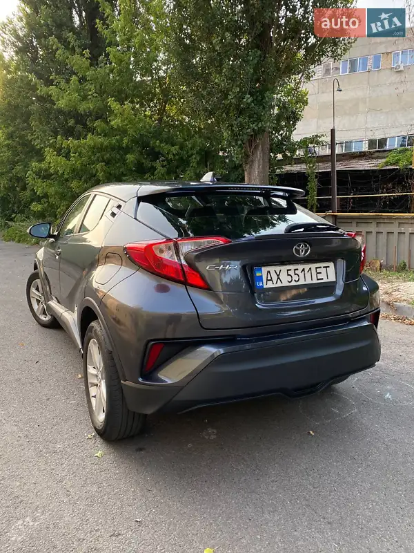Toyota C-HR 2019 VIN NMTKHMBX3KR090164 фото оголошення 7 з 63