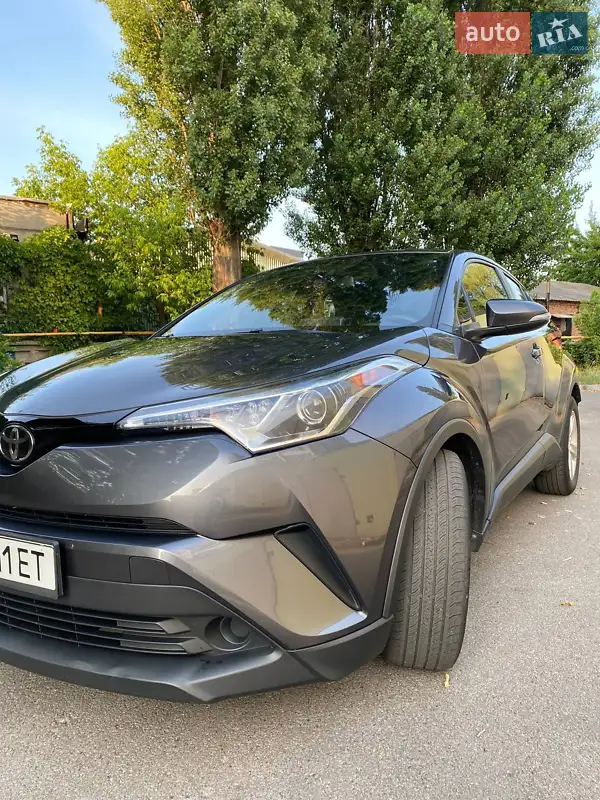 Toyota C-HR 2019 VIN NMTKHMBX3KR090164 фото оголошення 4 з 63