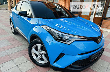 Внедорожник / Кроссовер Toyota C-HR 2018 в Днепре