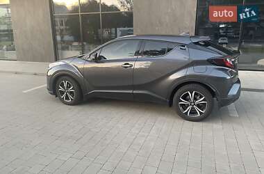 Внедорожник / Кроссовер Toyota C-HR 2020 в Ужгороде