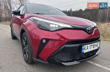 Позашляховик / Кросовер Toyota C-HR 2022 в Києві