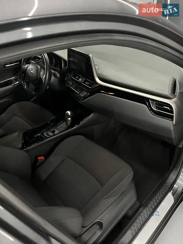 Toyota C-HR 2019 VIN NMTKZ3BX30R342922 фото оголошення 8 з 46