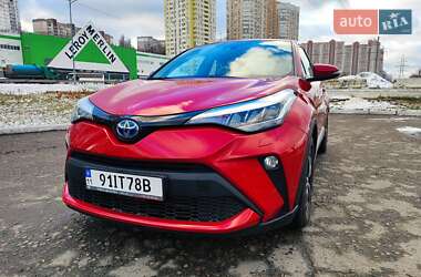 Позашляховик / Кросовер Toyota C-HR 2022 в Києві